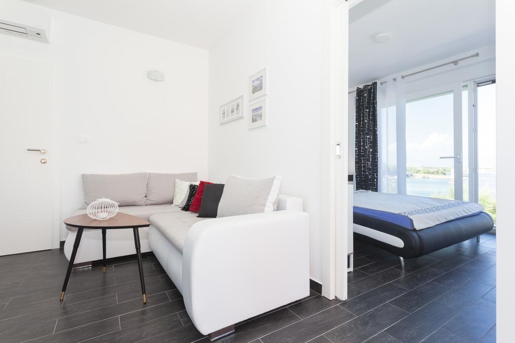 Apartments Svetec Вир Екстер'єр фото
